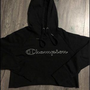 cropped champion hoodie